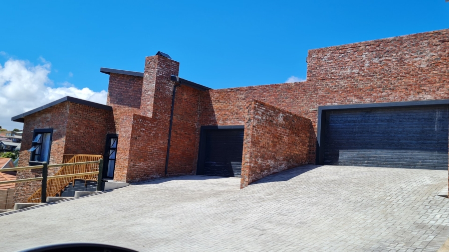 2 Bedroom Property for Sale in Dana Bay Western Cape